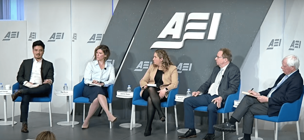 Robert Yaman, CEO Innovate Animal Ag, delivering his opening address at the recent AEI forum on HPAI